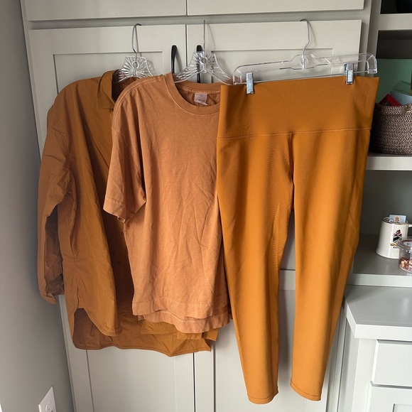 NWT/NWOT CALIA by Carrie Underwood Activewear Set Sz M-L-XL, Mustard Yellow - Picture 1 of 16